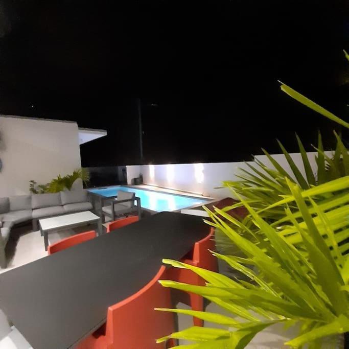 Palm Villas Сен-Ан Екстериор снимка